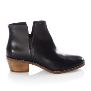 Cole Haan Shoes - Cole Haan black boots Cole Haan Shoes - Cole Haan black boots